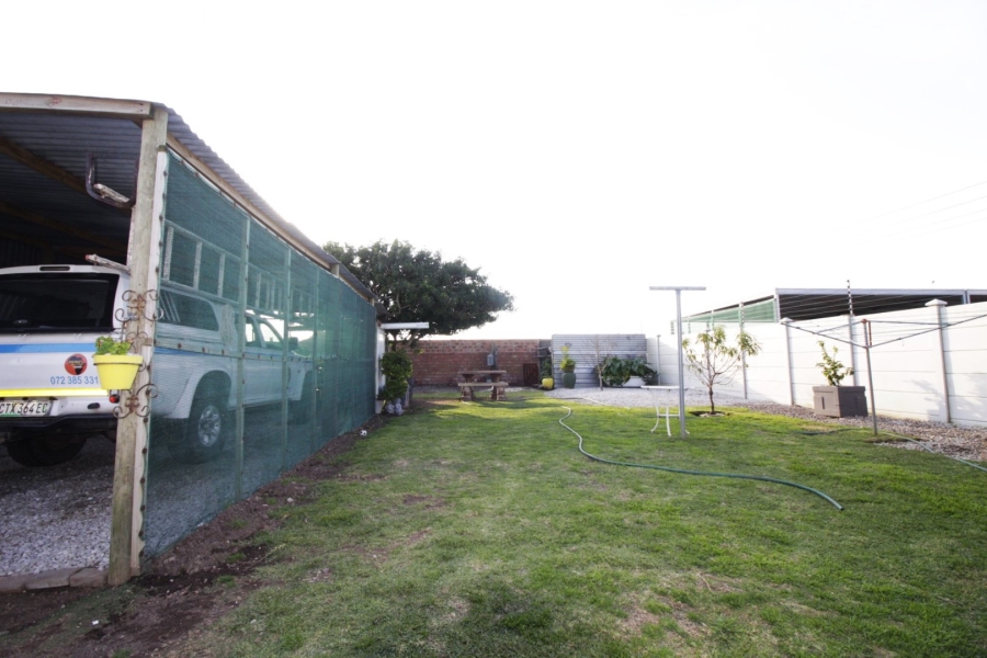 3 Bedroom Property for Sale in Wavecrest Eastern Cape